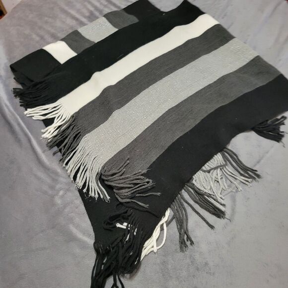 Janice Poncho Womens Medium Black White Striped One Size Shirt Square Fringe Top - Picture 10 of 11